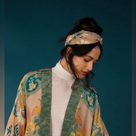 Powder The Folk Art Floral Kimono Jacket, OSFM - Picture 3 of 14